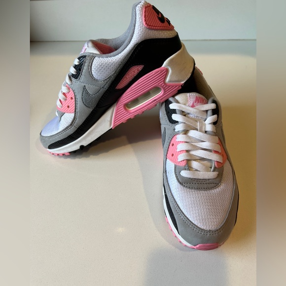 Nike Womens Airmax 90 authentic - Picture 2 of 6